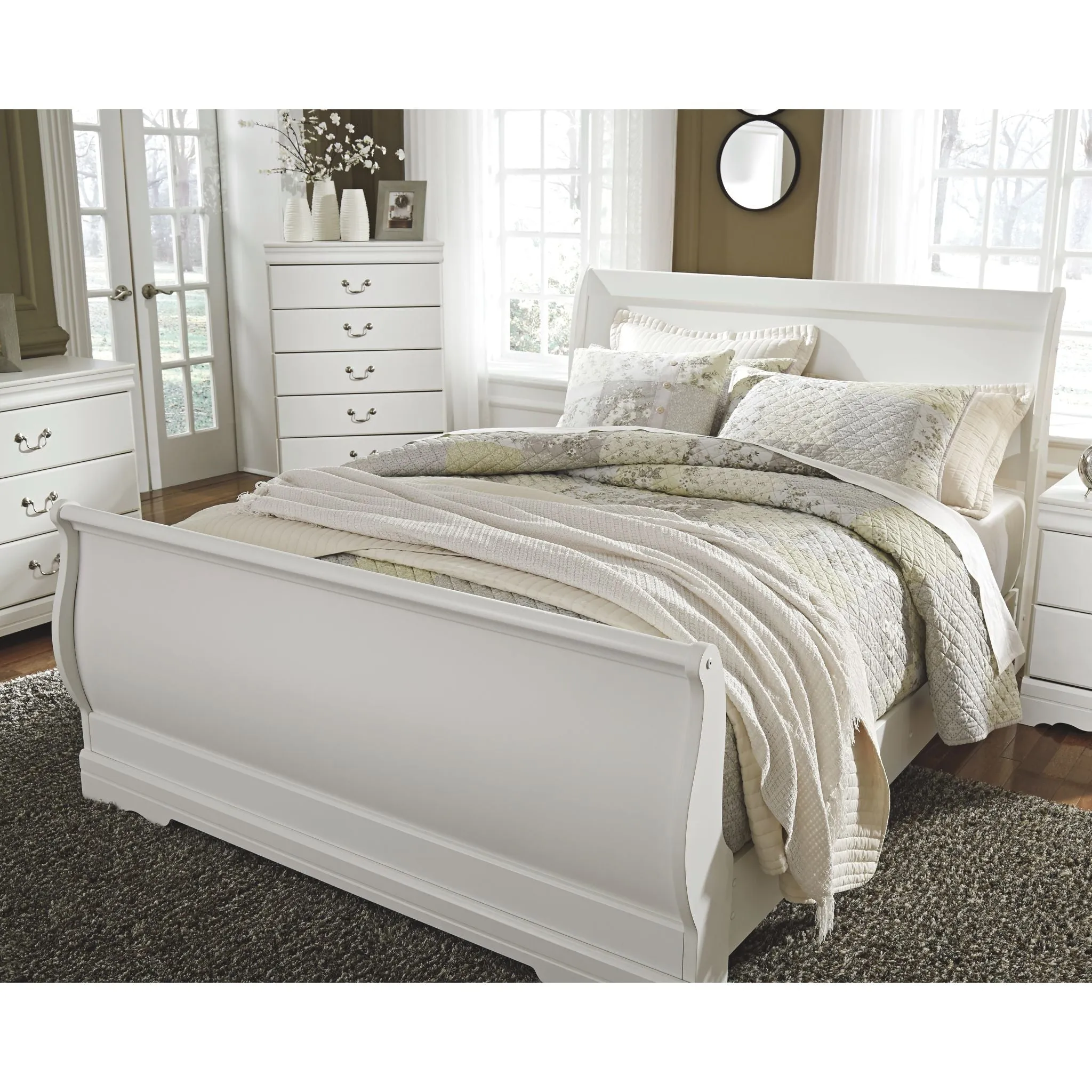 Anarasia Queen Sleigh Bed