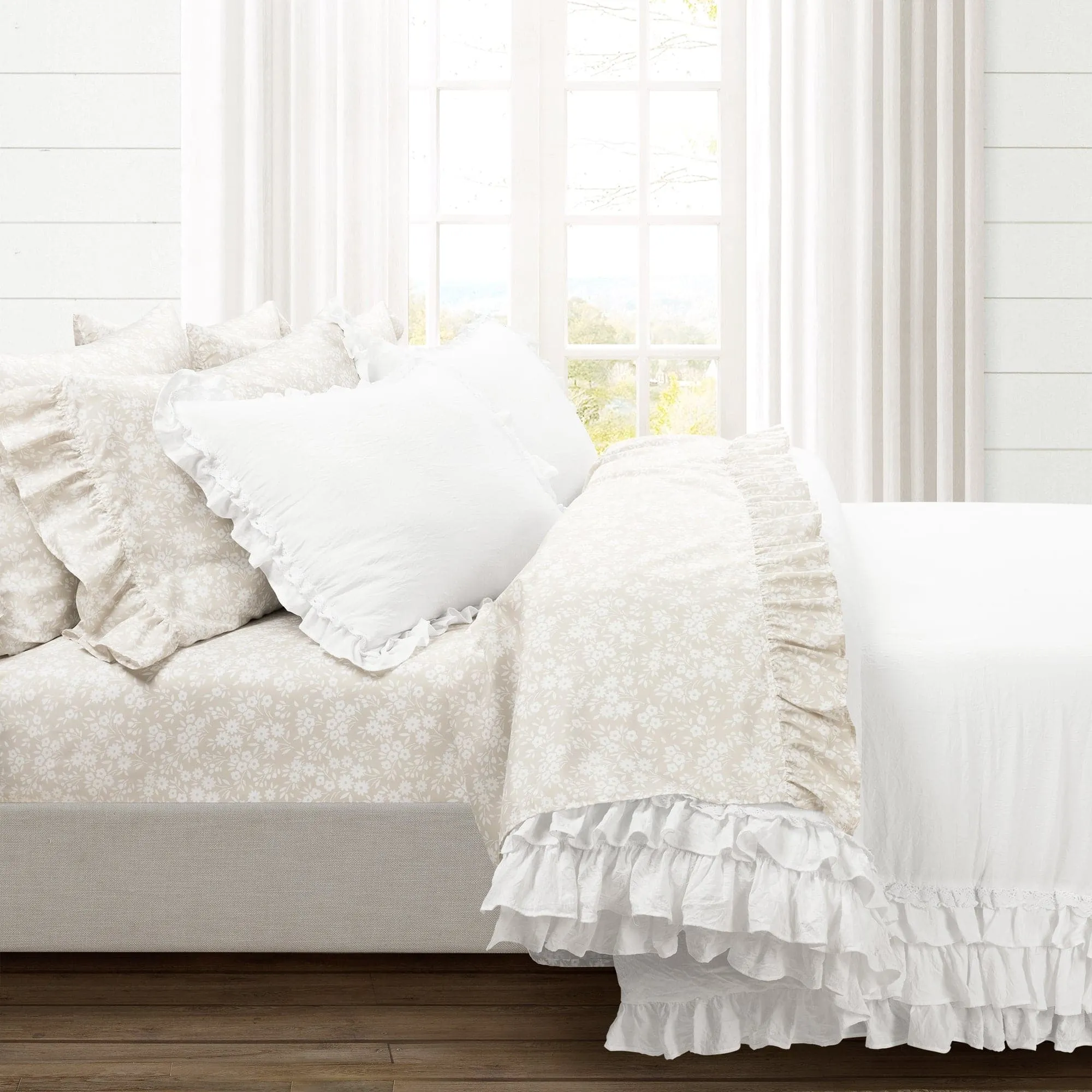 Ella Ruffle Lace 3 Piece Comforter Set