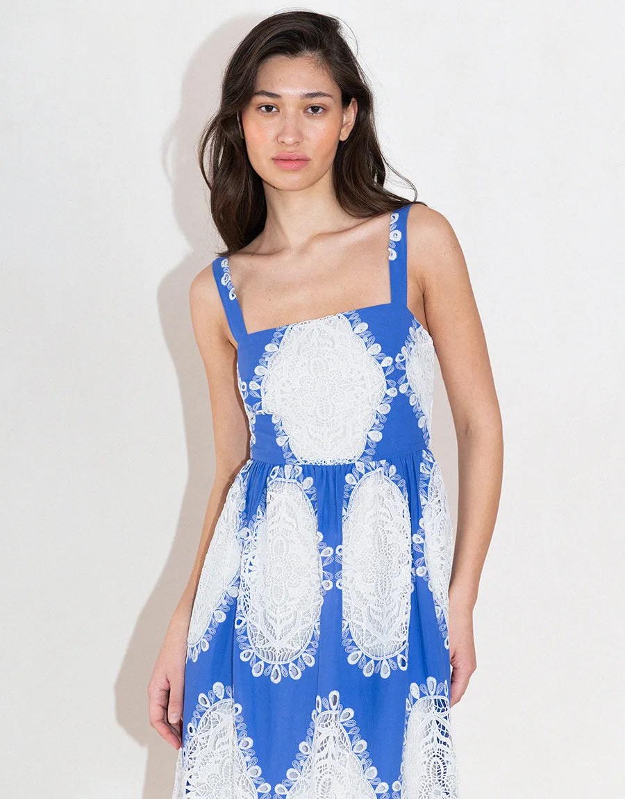 Ninet Lace Midi Dress - Blue/White