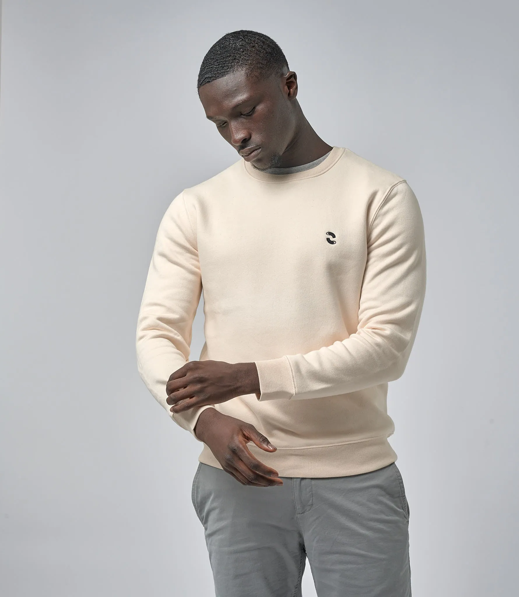 Omnitau Men's Prime Organic Cotton Crew Neck Sweatshirt - Cream